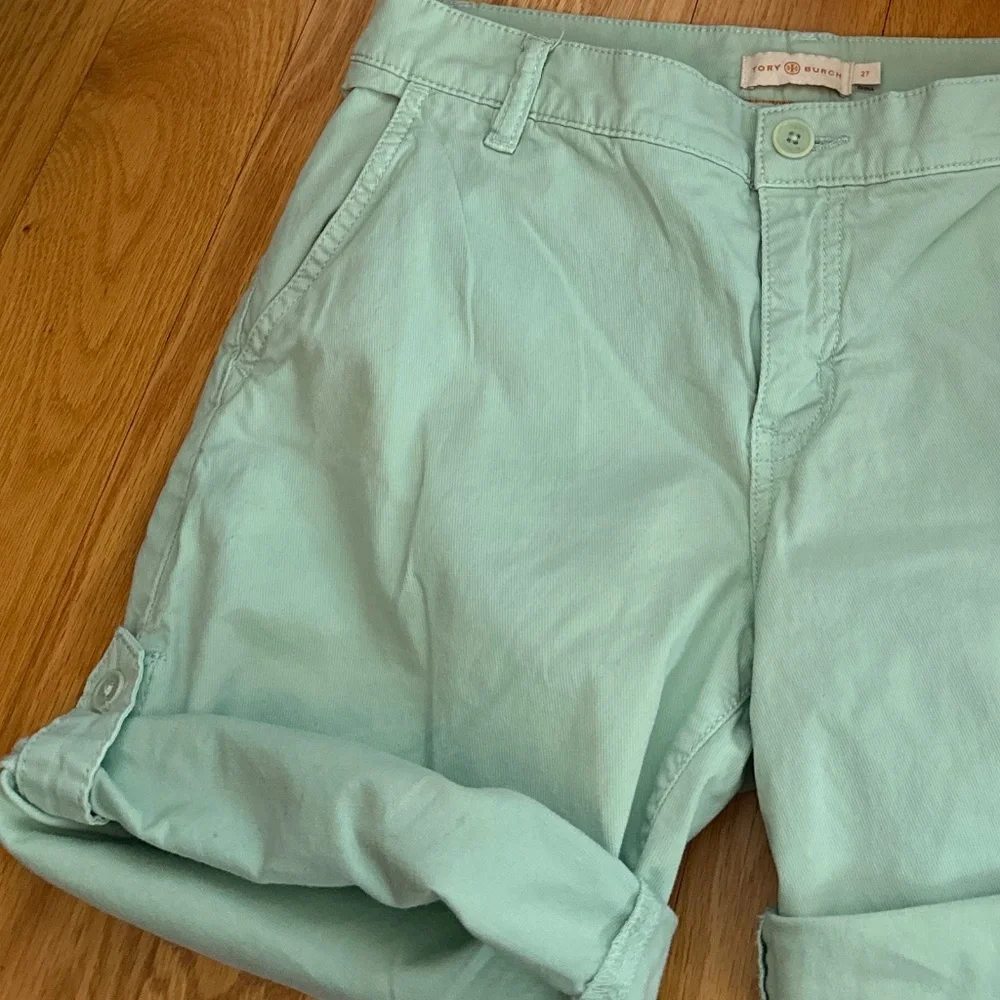 Tory Burch Roll-Up/Roll Down Chino Shorts (27)
